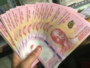 Tiền 100 Đồng Kỷ Niệm